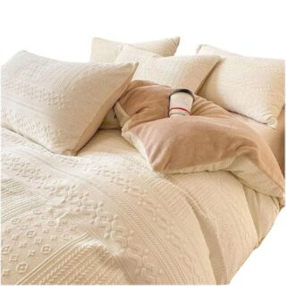 5-Piece Luxury Velvet Milk Bedding Set – Warm Duvet Covers Set