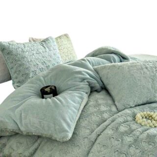 5-Piece Love Velvet Warm Duvet Cover Bedding Set